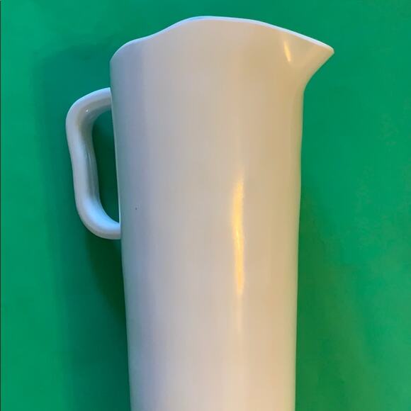 Rae Dunn Infused Melamine Pitcher NEW - Picture 3 of 3